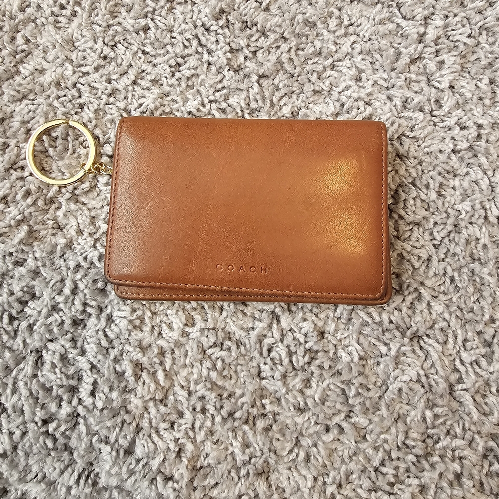 Coach Bedford Multifunction Wallet Camel Brown